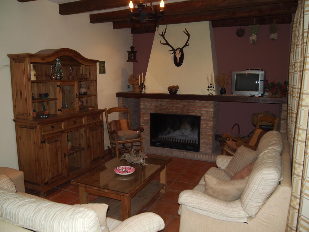 Gasthaus Vivienda Turistica Rural Casa Camilo Segura de la Sierra Zimmer foto